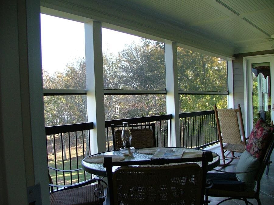Outdoor Patio Screens: How They Work and the Best Options to Consider