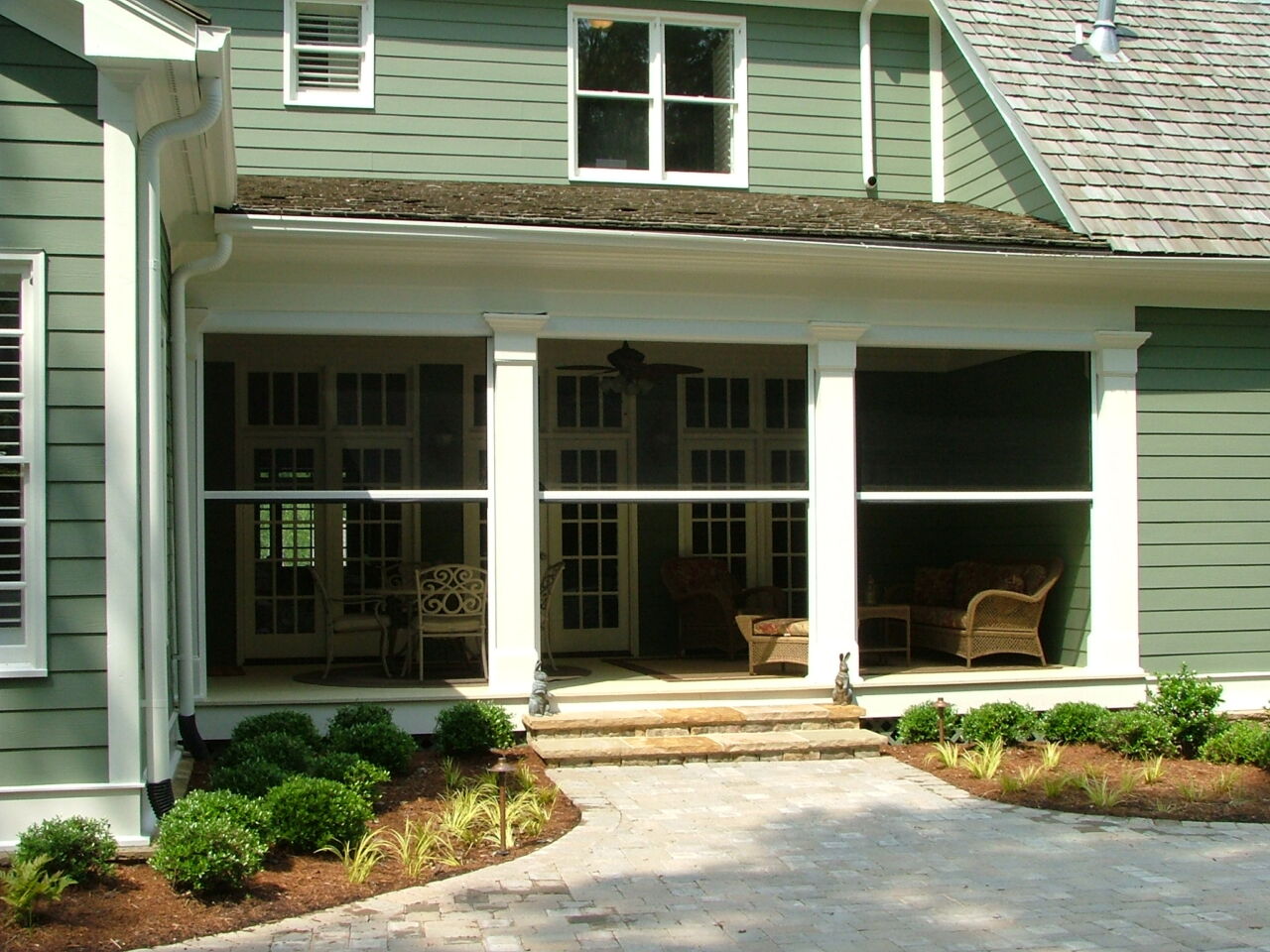 retractable screens